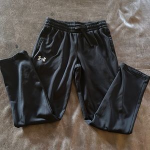 Under Armour youth athletic pants